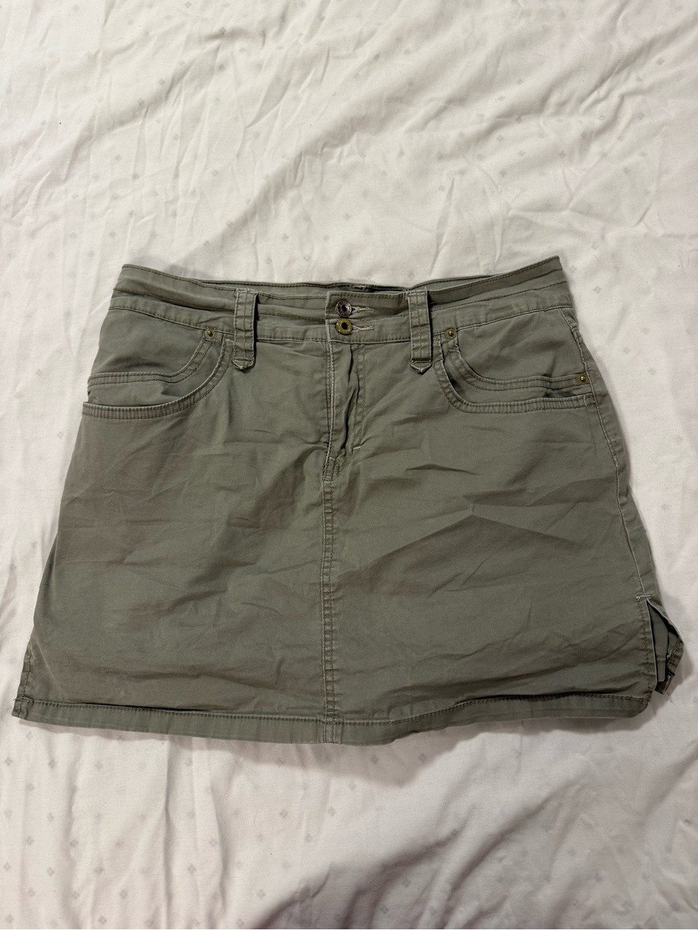 Gloria Vanderbilt Olive Green Cotton Mini Skirt